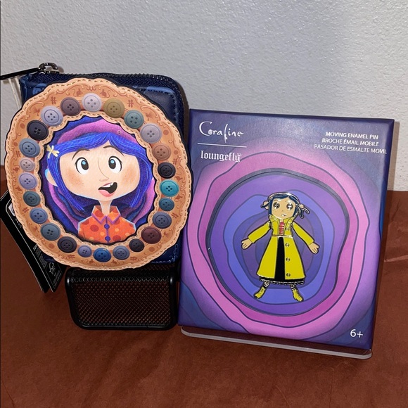Exclusive Loungefly Coraline Portal Lenticular Framed Portrait Backpack & Wallet